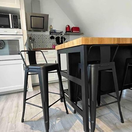 Le Bel Vue Apartamento Sens Exterior foto