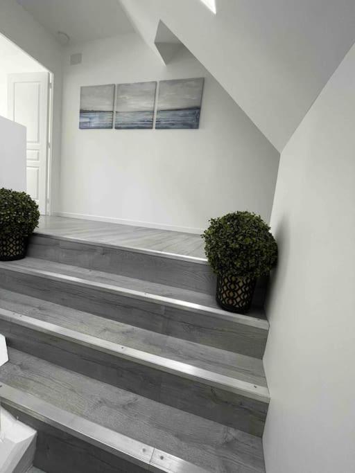 Le Bel Vue Apartamento Sens Exterior foto
