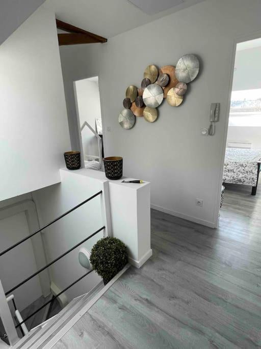 Le Bel Vue Apartamento Sens Exterior foto